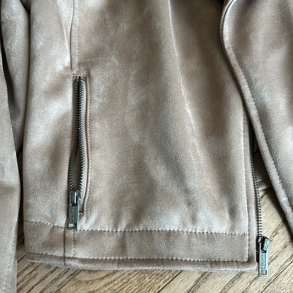 Hollister jacket size medium - Picture 3 of 8